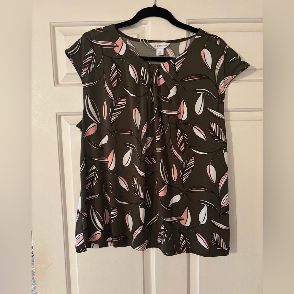 Liz Claiborne olive green and Pink Leaf Print Top